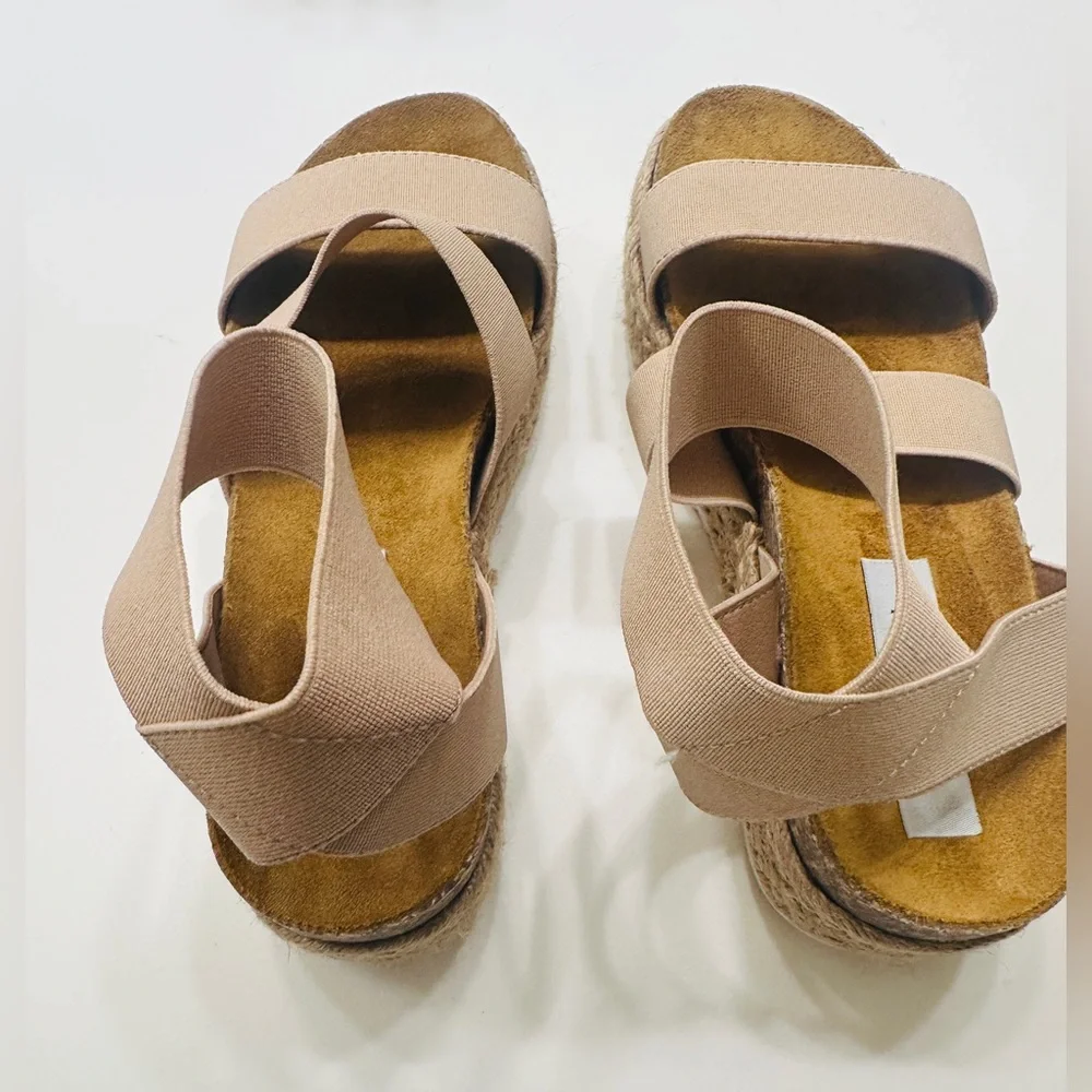 Steve Madden Sandals Wedge Beige Tan Chunky Summer Espadrilles Open Toe Size 8